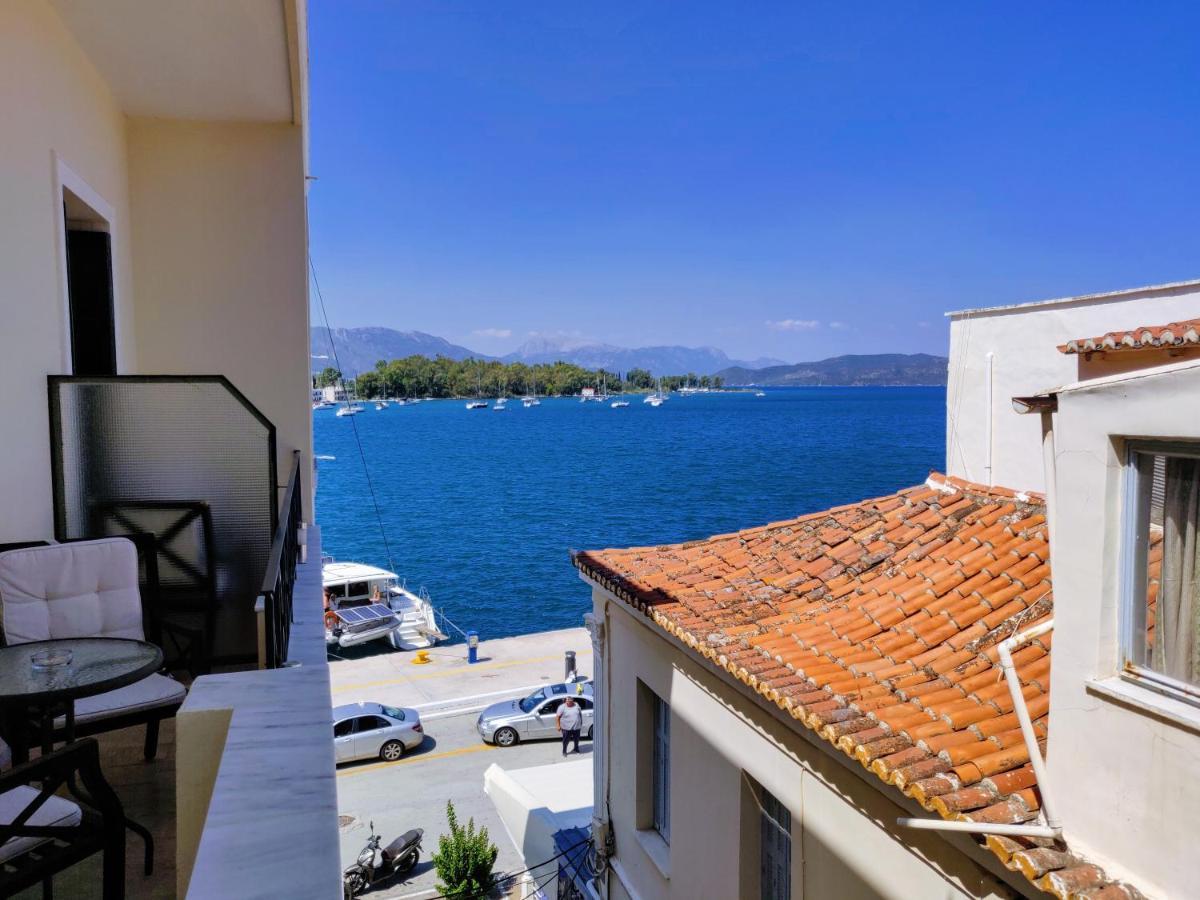 The Manessi City Boutique Hotel Poros Town Bagian luar foto